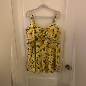 EUC NWOT Torrid Swimset Size 4